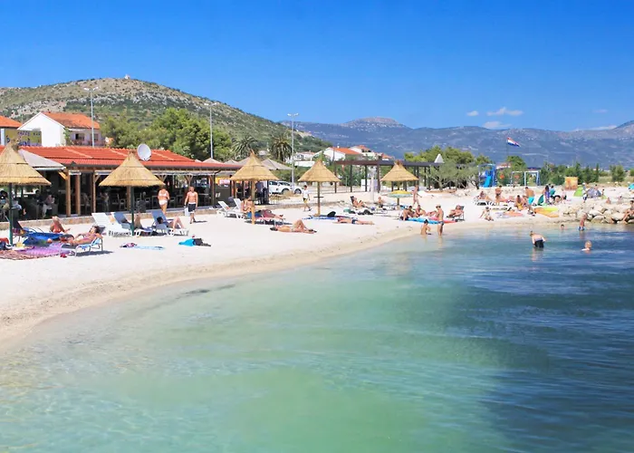 With Parking Space - 25406 Apartment Trogir